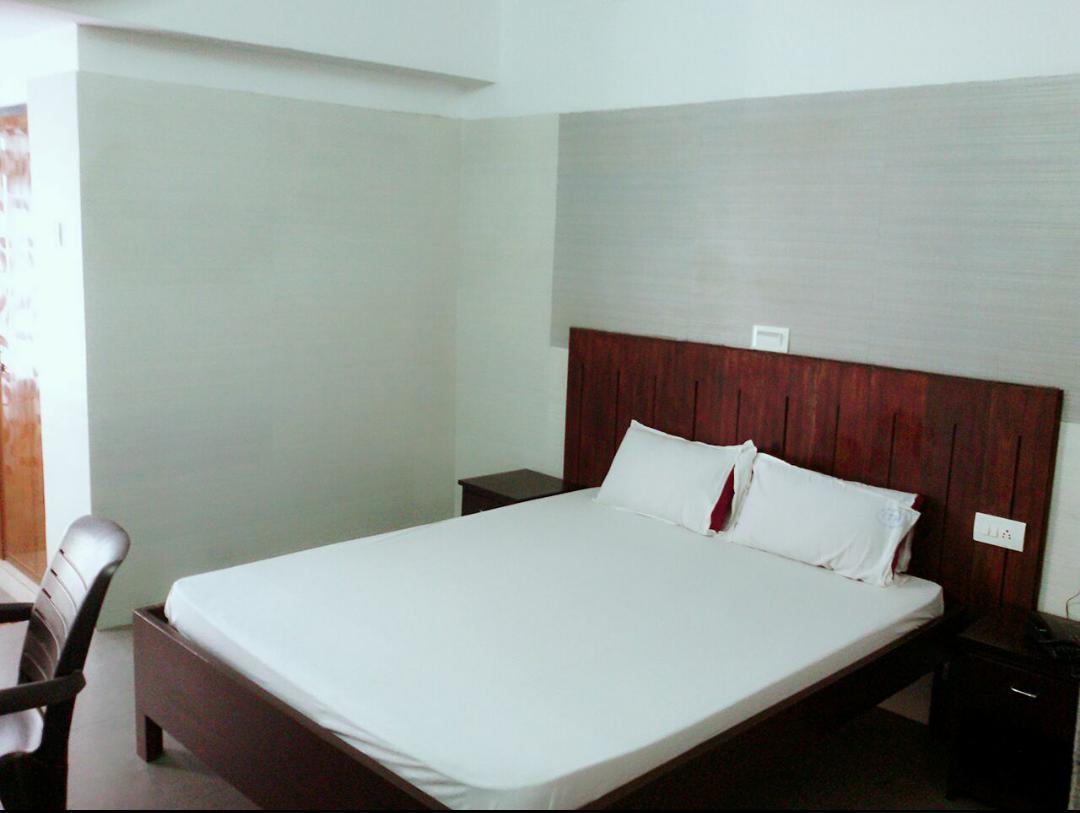 International Tourist Home Кожикод Екстериор снимка